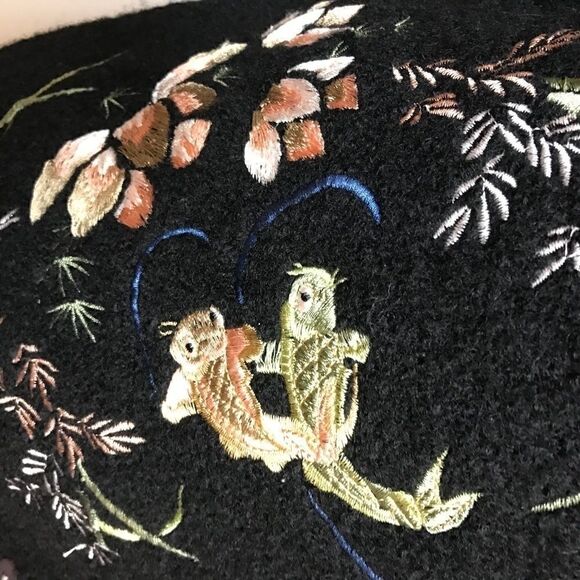 WOOL Vintage Sweater Jacket With Embroidery 🌻 - Picture 3 of 11